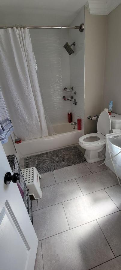 Private Bedroom Near Boston Ngoại thất bức ảnh