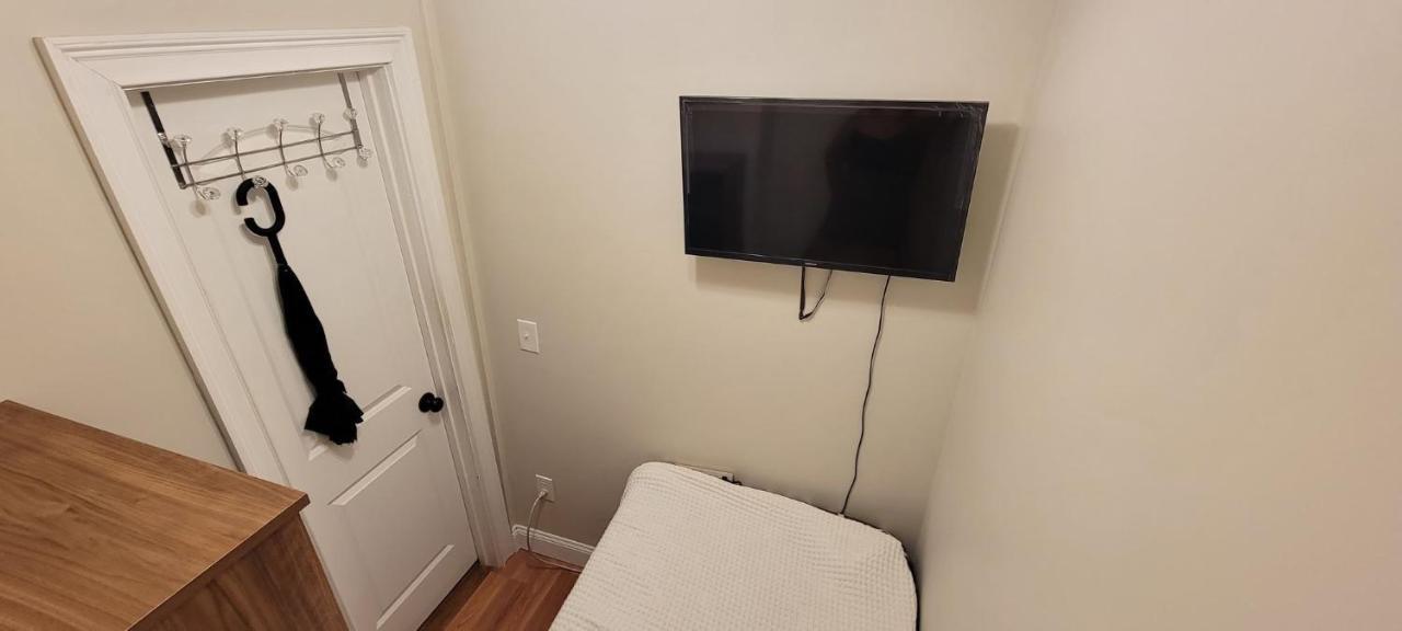 Private Bedroom Near Boston Ngoại thất bức ảnh