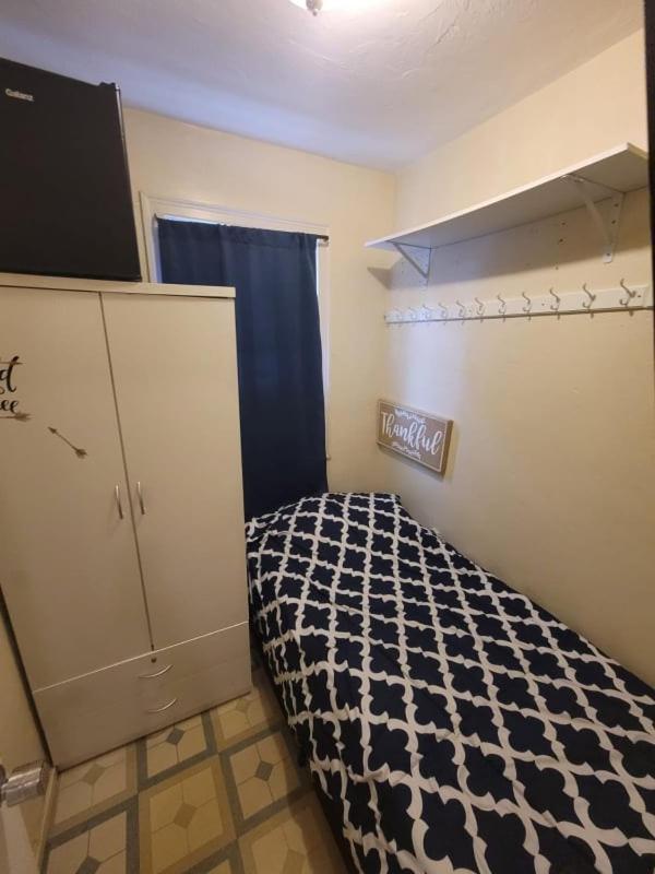 Private Bedroom Near Boston Ngoại thất bức ảnh